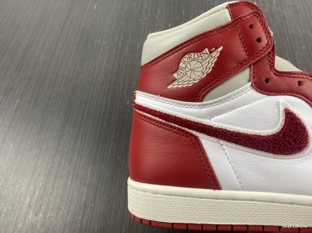One Kick Chenille (W) OG High DJ4891-061 Newstalgia Jordan 1 0814